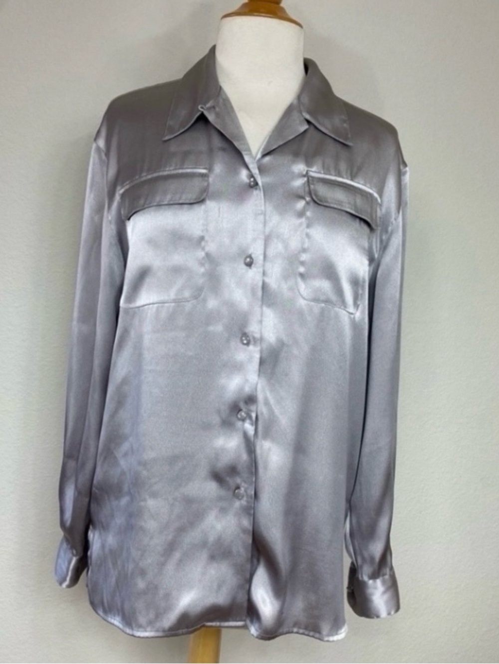 Vintage Karen Scott Womens Silver Satin Button Down Blouse Size Small Classic